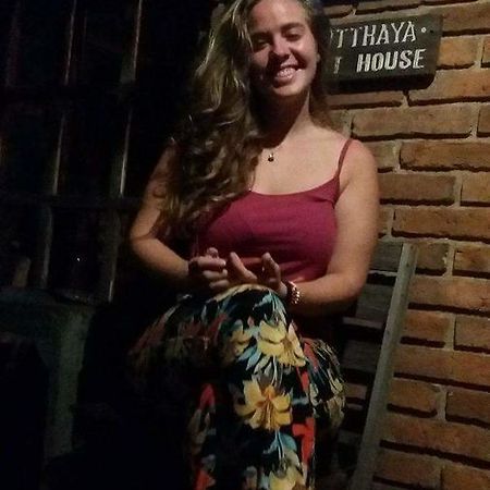 Brickhouse Ayutthaya Guesthouse Est 1986 Ngoại thất bức ảnh