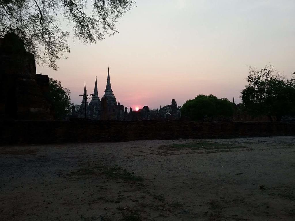 Brickhouse Ayutthaya Guesthouse Est 1986 Ngoại thất bức ảnh
