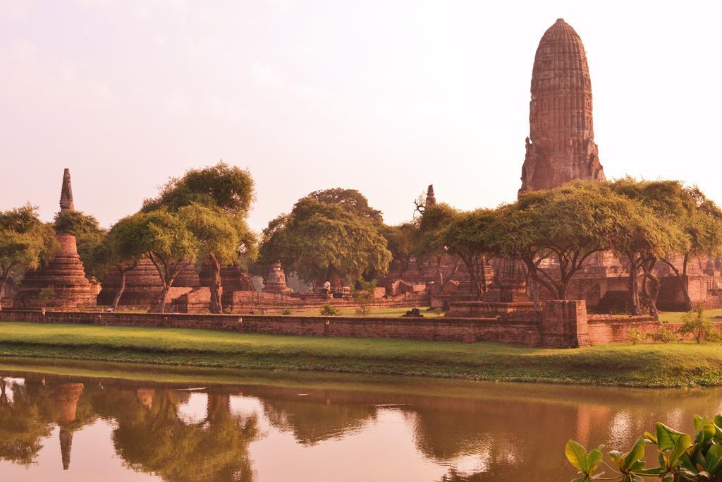 Brickhouse Ayutthaya Guesthouse Est 1986 Ngoại thất bức ảnh