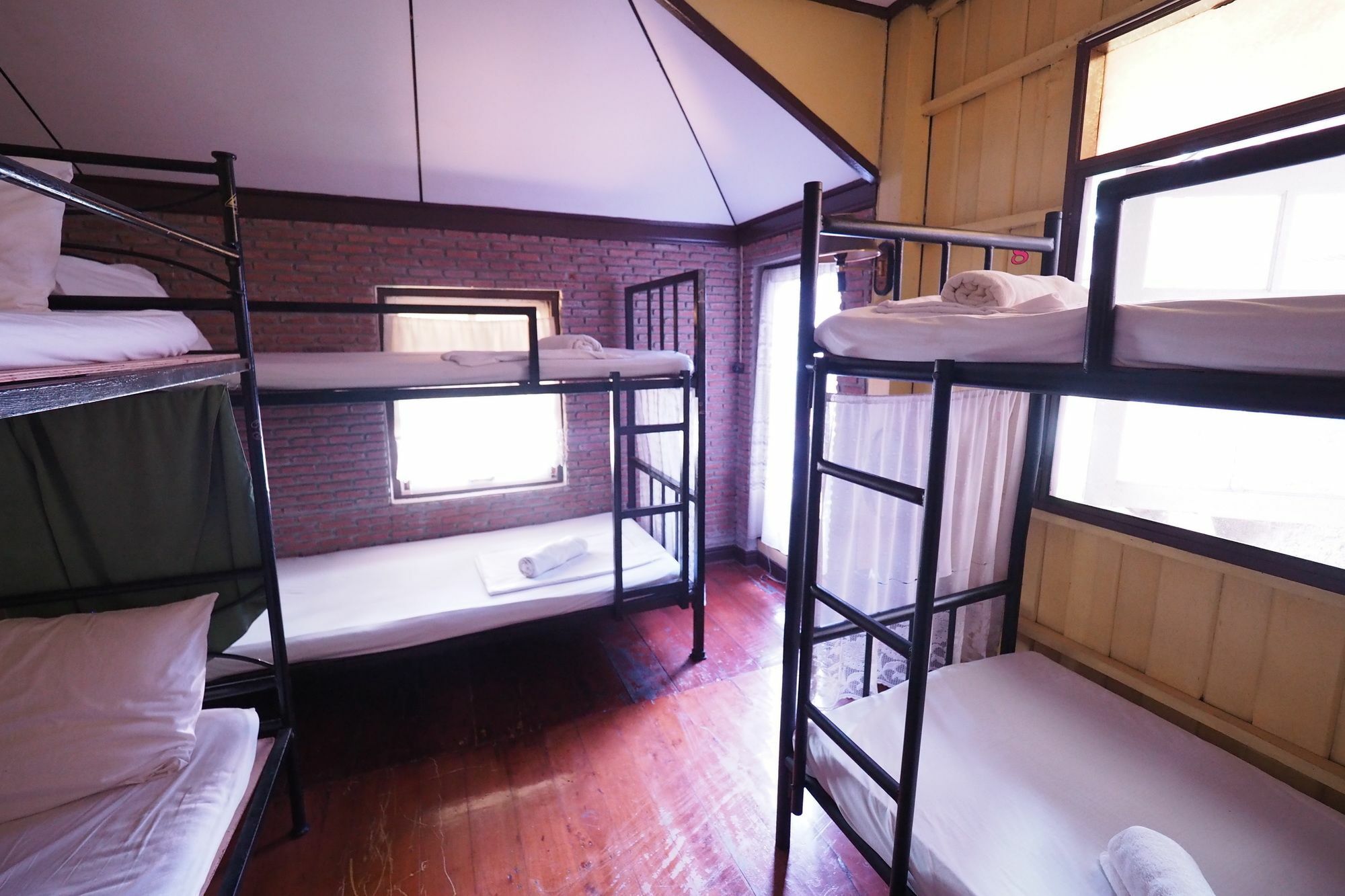 Brickhouse Ayutthaya Guesthouse Est 1986 Ngoại thất bức ảnh